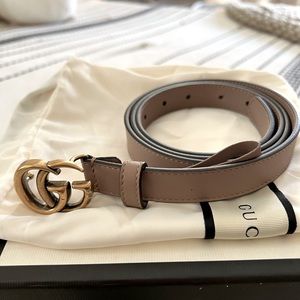 Gucci leather belts double G